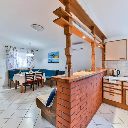 Druzinec By Interhome * Vir